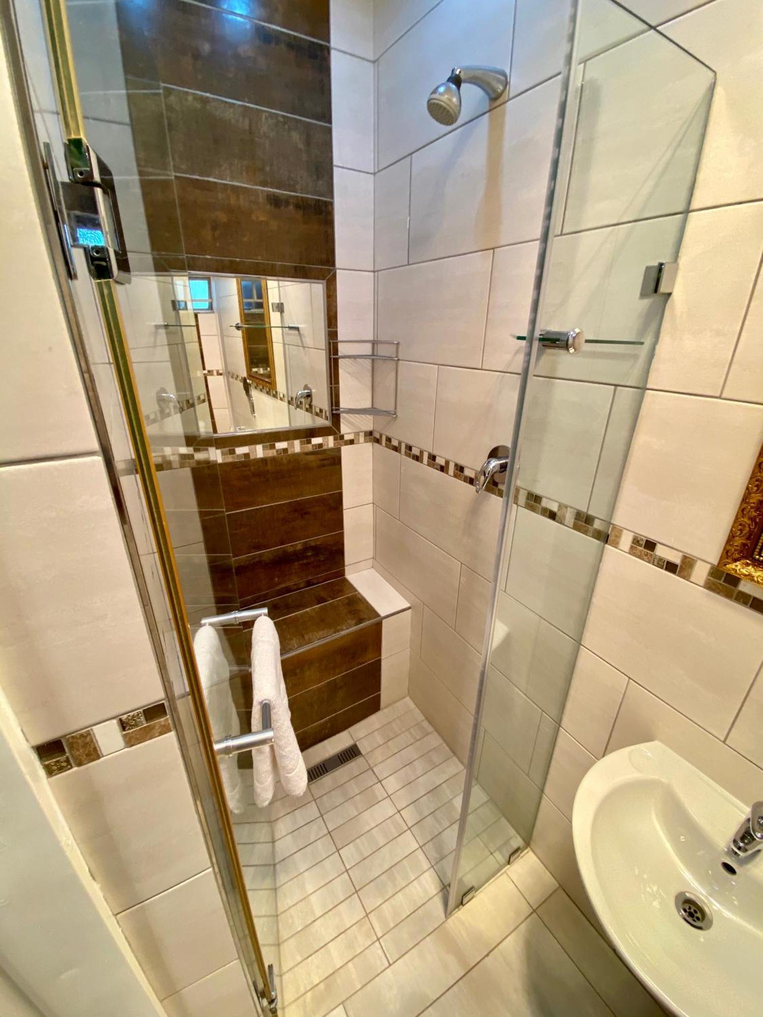 Waterkloof Guest House Pretoria-Noord Buitenkant foto