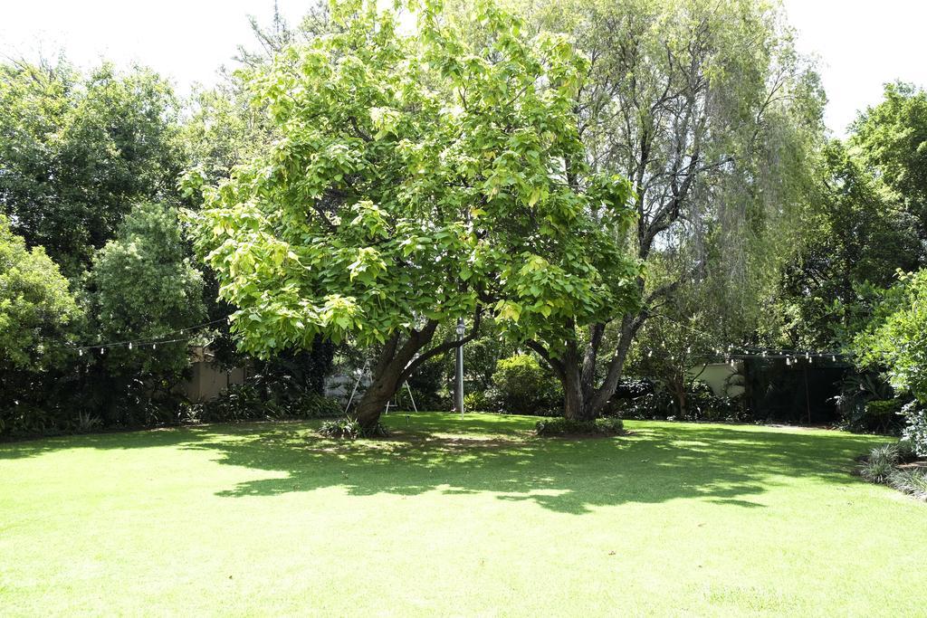 Waterkloof Guest House Pretoria-Noord Buitenkant foto